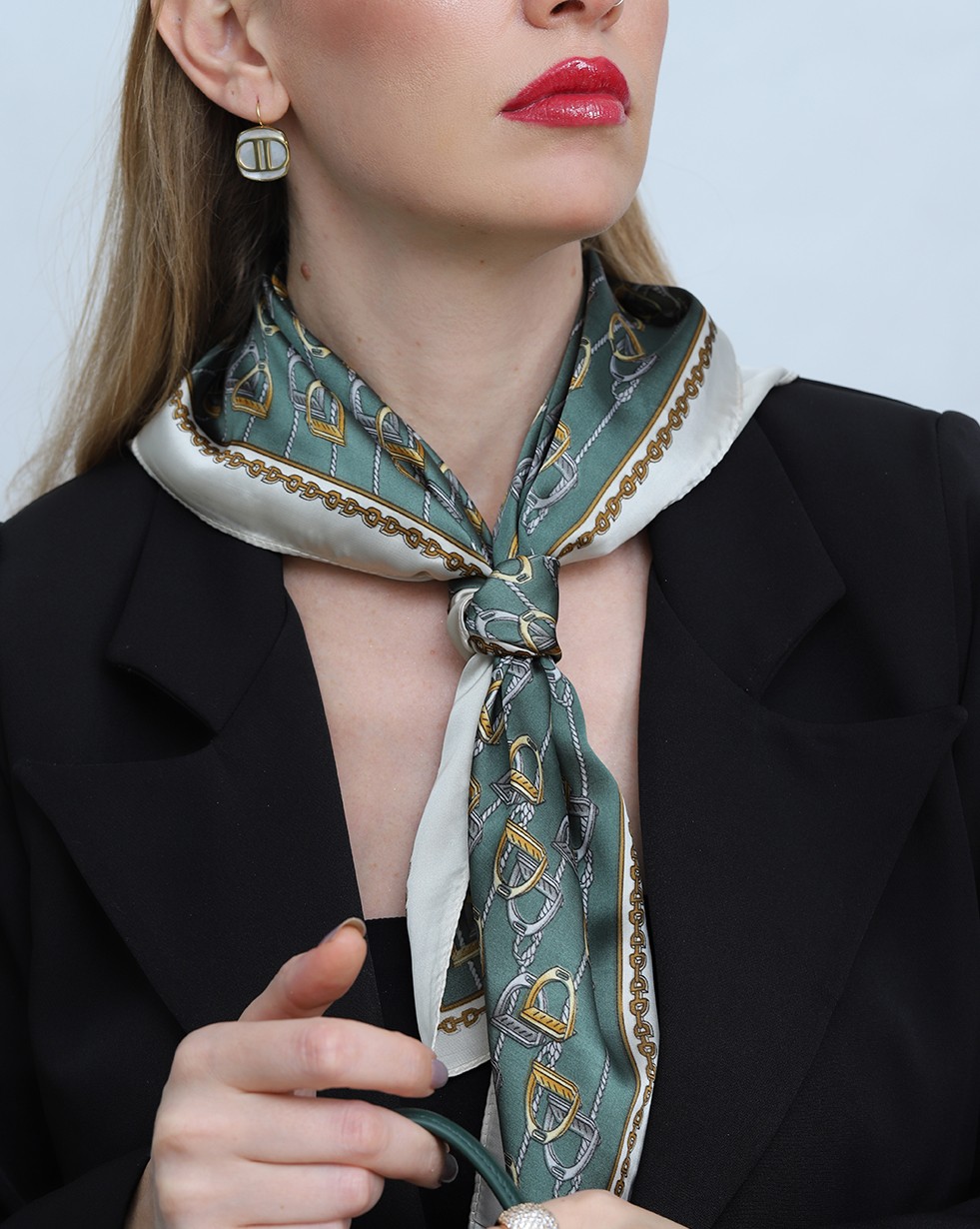 FOULARD CARRÉ IMPRIMÉ